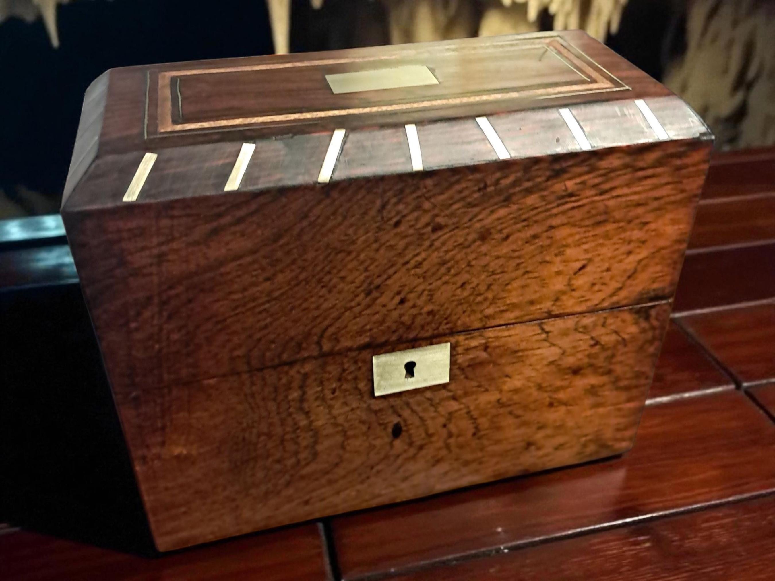 Inlaid English Scent Bottle Caddy