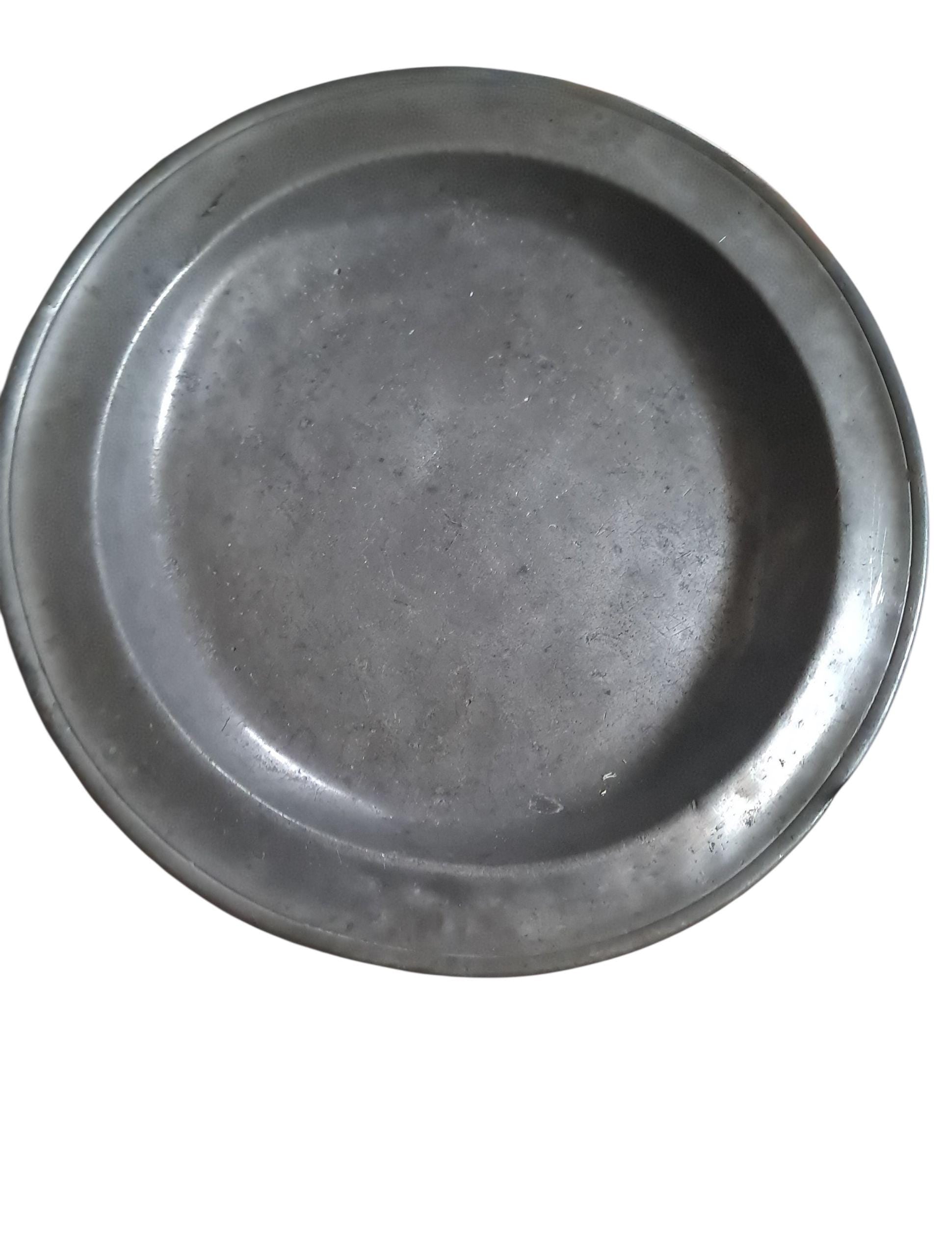 Early American Thomas Danforth Pewter Charger 13 Inches
