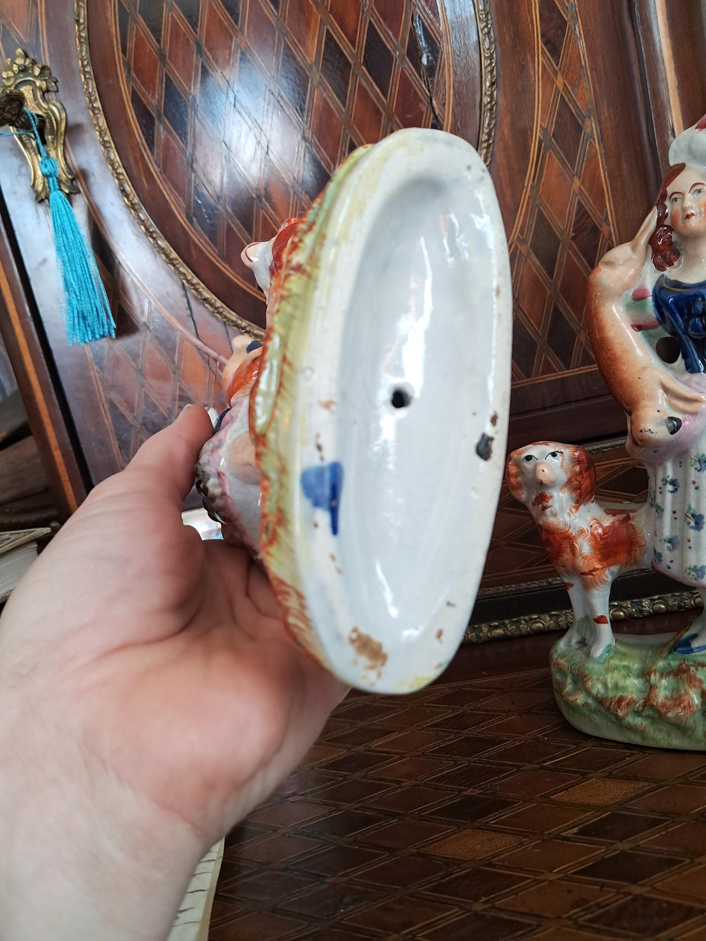 Beautiful Scottish Pair of Staffordshire Figures