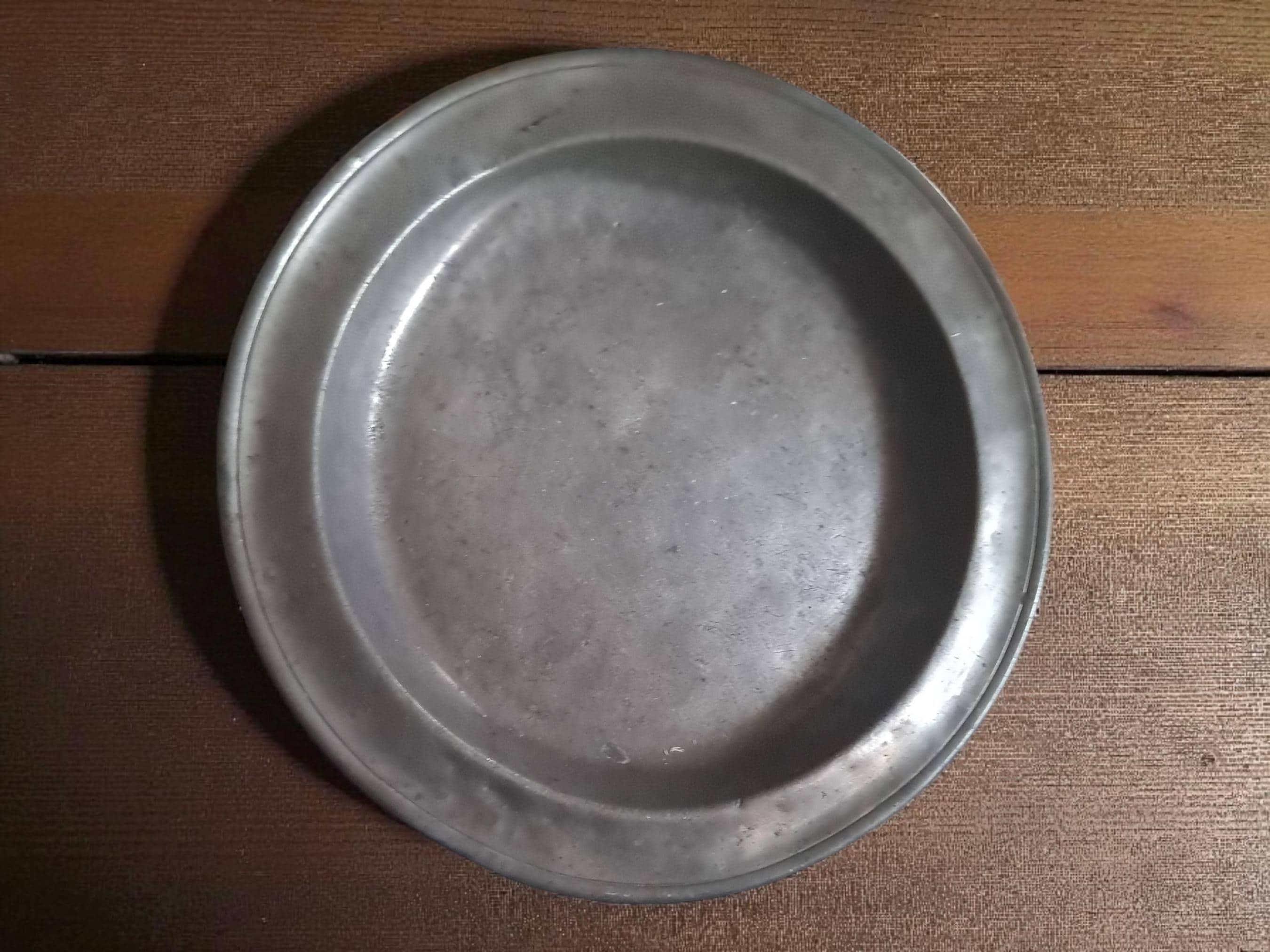 Early American Thomas Danforth Pewter Charger 13 Inches