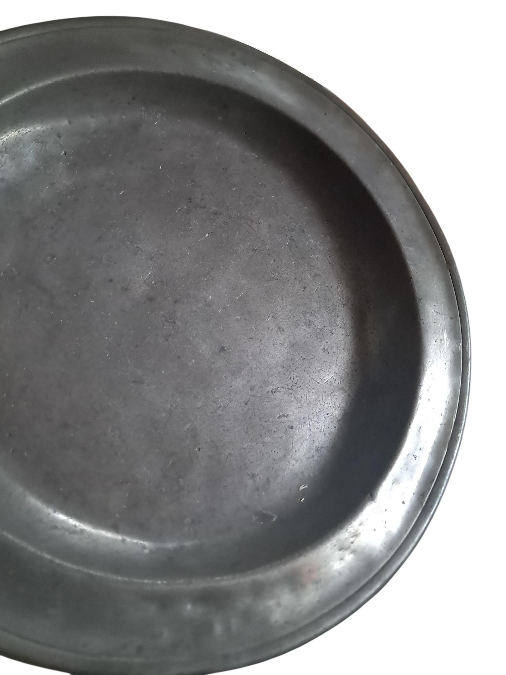 Early American Thomas Danforth Pewter Charger 13 Inches